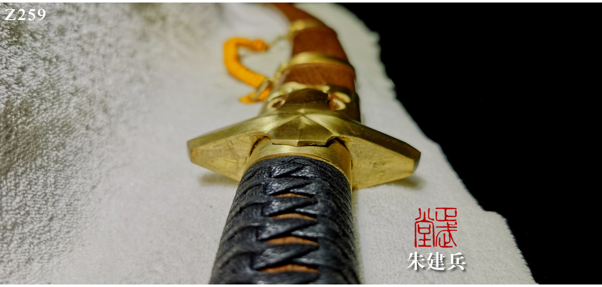 周正武龍泉寶劍專賣店,周正武龍泉?jiǎng)r(jià)格,正武堂官網(wǎng),龍泉刀劍官網(wǎng),龍泉?jiǎng)χ苷?正武刀劍,龍泉正武刀劍官網(wǎng),龍泉正武刀劍,龍泉?jiǎng)? border=